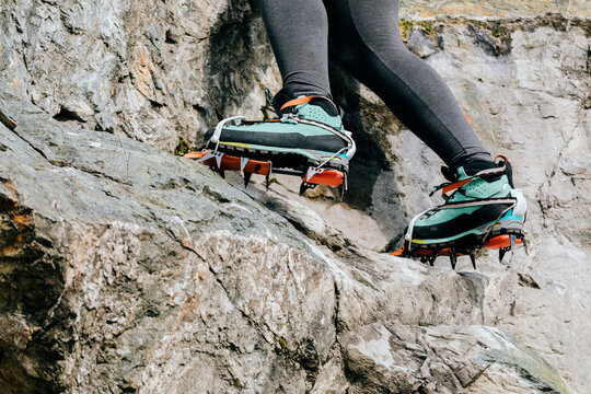 Crampons on mountain shoes for dry tooling