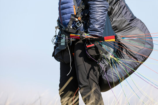 Anonymous paraglider's equipment