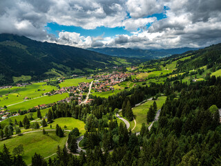 Fototapeta na wymiar Bergen, Alpen, Allgäu, Panorama