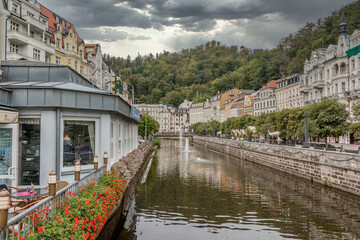 Fototapeta na wymiar Beautiful streets and buildings of Karlovy Vary, Czechia