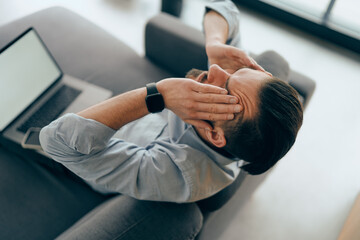 Frustrated businessman freelancer has just got bad news