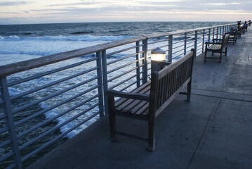 Fototapeta na wymiar Pier bench