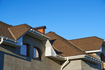 new roof and house under construction