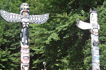 トーテムポール

