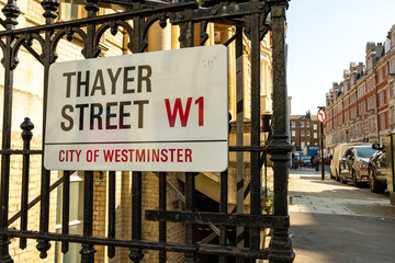 Fototapeta premium Thayer Street in Marylebone, London. A street og high street shops