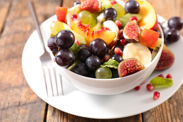 fresh fruit salad in bowl