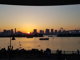 Obraz premium sunset over the city
