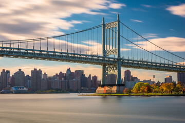 Fototapeta na wymiar Robert F. Kennedy Bridge in New York CIty