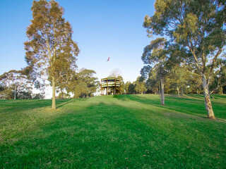 Obraz premium Park with green grass nice trees in Sydney Suburbia