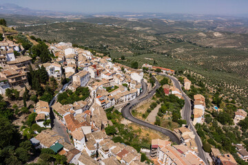 Fototapeta premium Castillo de La Iruela, origen almohade, construido sobre cimientos pre-bereberes, La Iruela, valle del Guadalquivir, parque natural sierras de Cazorla, Segura y Las Villas, Jaen, Andalucia, Spain