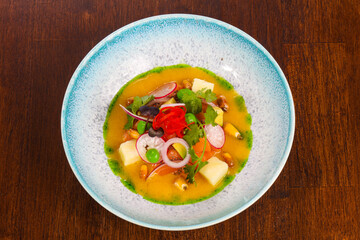 Gurman Soup with salmon and vegetables