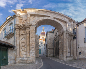 Fototapeta na wymiar Besançon, France - 08 29 2020: Black Gate of the Citadel of Besançon