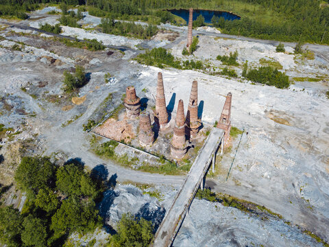 Russia, Republic of Karelia, Sortavala, Aerial view of abandoned marble and limestone quarry in&Ocirc;&oslash;&Omega;Ruskeala Mountain Park