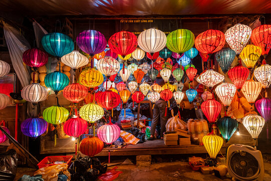 Vietnam,&Ocirc;&oslash;&Omega;Hoi&Ocirc;&oslash;&Omega;An, Colorful paper lanterns