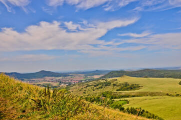Obraz premium Beautiful view in the late summer from the Dörnberg, Helfensteine near Zierenberg, over the north of Hessen, near Kassel, Germany