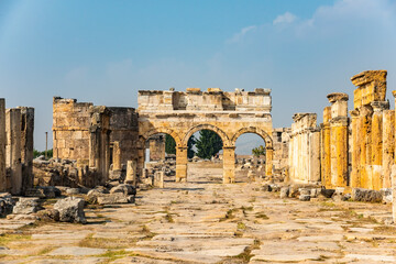 Fototapeta na wymiar Hierapolis ancient city ruins Pamukkale Turkey. UNESCO world heritage site.