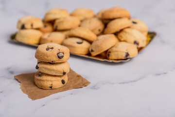 vanilla cookies chocolate chips on marble