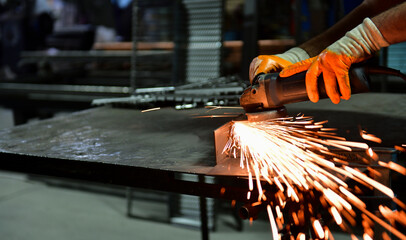 Grinding machine
