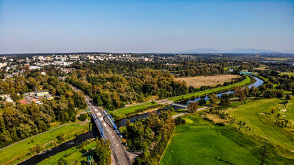 rzeka Olza z lotu ptaka w okolicy Karwiny, Czechy