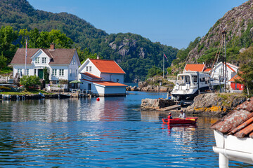 Naklejka premium Fischerdorf in Südnorwegen