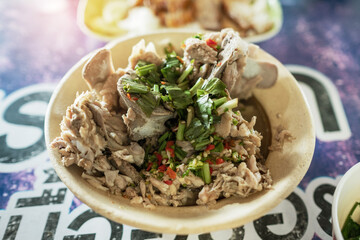 Hot and spicy pork neck bones soup (Lang Zaap)
