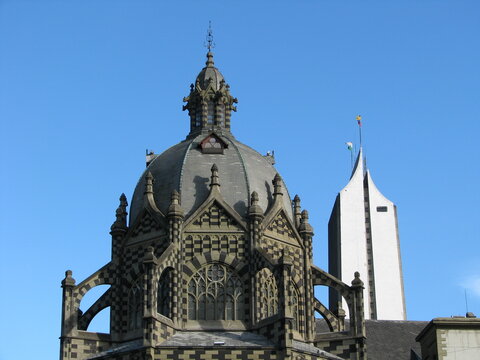 Medellin Casa de la Cultura y Edificio Coltejer