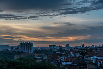 Obraz premium sunset in the city