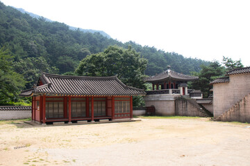 Fototapeta na wymiar Traditional Korean style architecture at Hanok Village, South Korea. Traditional Korean house.