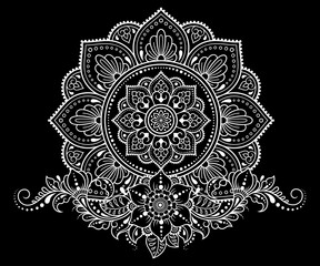 Circular pattern in form of mandala with flower for Henna, Mehndi, tattoo, decoration. Decorative ornament in ethnic oriental style. Outline doodle hand draw vector illustration.