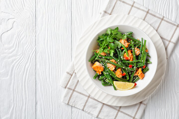 Curried salmon with green beans, free space