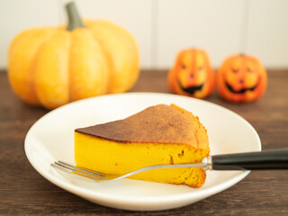 ハロウィンのディスプレイとパンプキンチーズケーキ