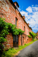 Dans les rues de Collonges-la-Rouge
