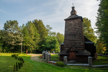 Drewniany kościół filialny w Bonarówce, dawna cerkiew greko-katolicka