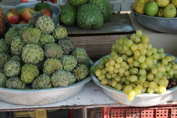 green apples