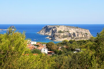 Veduta di San Nicola dal colle dell'eremita