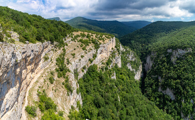 Fototapeta na wymiar canyon in the Crimea on a sunny day with clouds