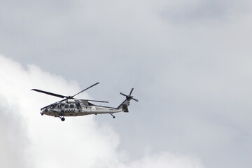 Fototapeta na wymiar Helicópteros guardia nacional