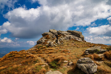 Beautiful landscape in the high carpathians. autumn in the mountains.
