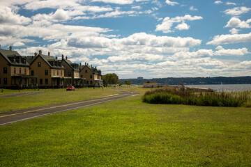 Fototapeta premium house on the hill