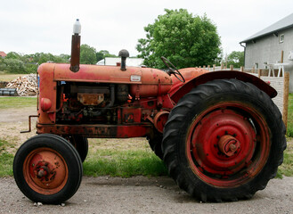 Obraz premium old tractor