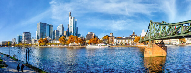 Fototapeta na wymiar Frankfurt am Main, Skyline
