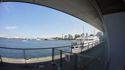 Obraz na płótnie Canvas The Osanbashi Yokohama International Passenger Terminal is a major port where foreign cruise ships dock during international cruises 