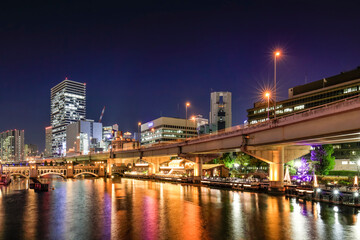 Fototapeta na wymiar 大阪　中之島　堂島川の美しい夜景