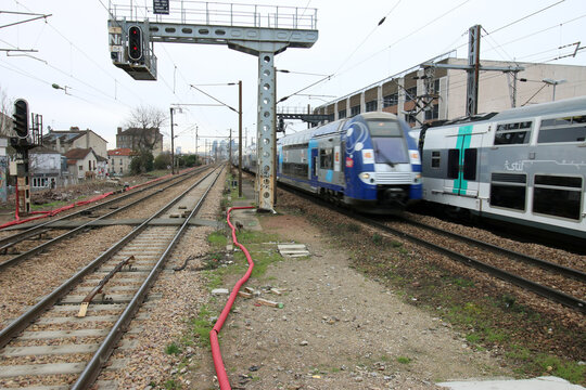 Houilles Carri&egrave;res sur Seine - La Gare
