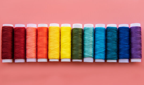 Spools of thread on the colors of the rainbow
