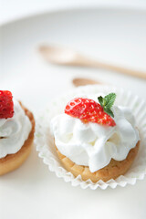 strawberry cream tarte