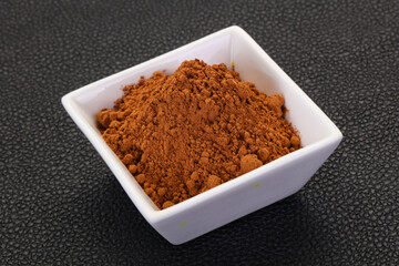 Cocoa powder in the bowl