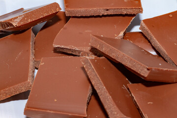 morceau chocolat lait 