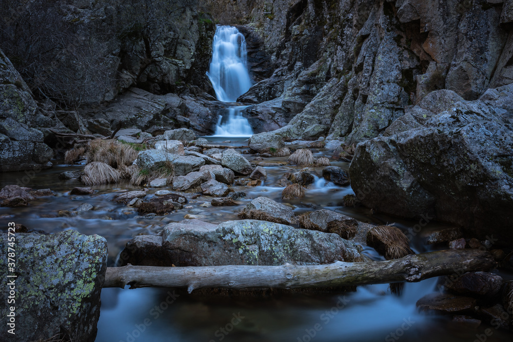 Wall mural the famous waterfall of purgatory located in the town of rascafria in guadarrama mountain range, mad