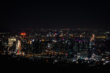 Fototapeta na wymiar Night cityscape in Seoul, South Korea